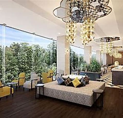 ティーラウンジ　サンリバー