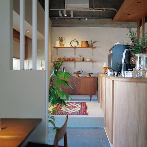 Cafe EMERI カフェエメリ