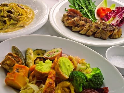 トラットリア・サルーテ