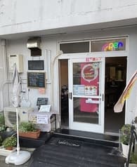 カフェ&バー WOW ワオ 2