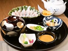 ダイニングレストラン 次元 2