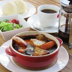 Le Point Rouge ル ポワン ルージュ 2