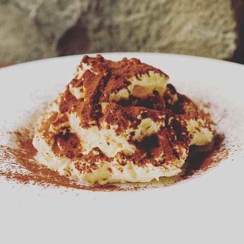 トラットリア クアルト