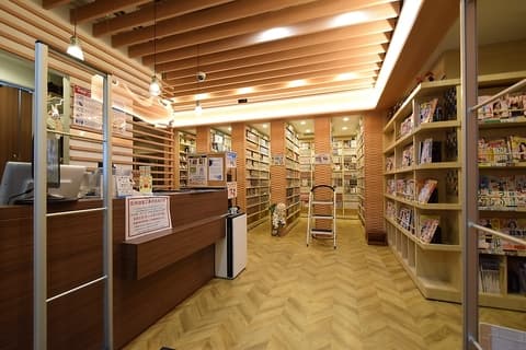 コミック&インターネットカフェ Loop