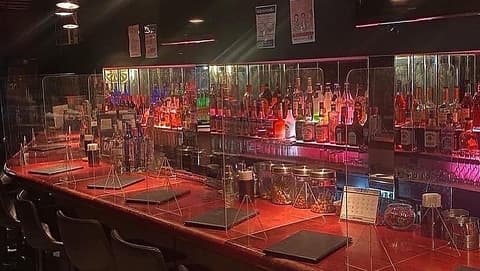 Shot Bar Seven Wave ショットバーセブンウェイブ