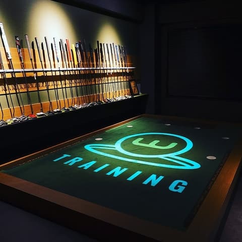 Putter&Bar 20thHOLE パターアンドバーニジュウバンホール