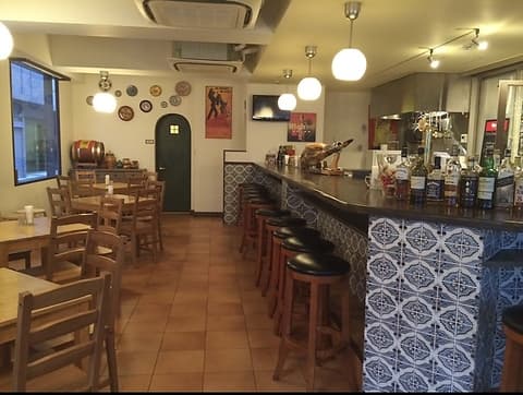 メソン・サルー