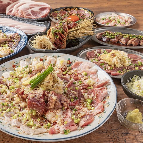 炭火焼肉昭和ホルモン 十三店