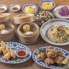 SIK eatery シックイータリー グラングリーン大阪店 2