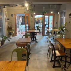 November ノーベンバー 2