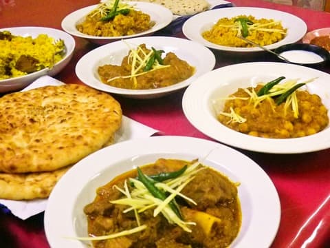 マディナ カリー レストラン ハラールフーズ