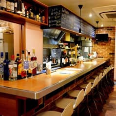 ダイニングバー ラピス 桜木町 馬車道 2