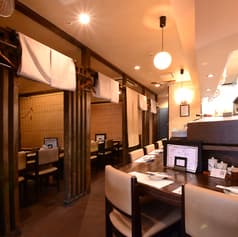 牡蠣ひよっこ商店胡町店 2