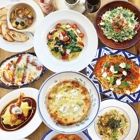 サンタサンタ カフェダイニング