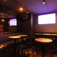 BUZZ STAND 新宿東口店 2