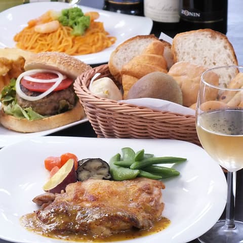 マリーナ レストラン トリム