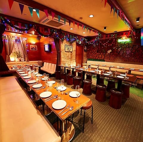 肉バル カンパイ 新宿店