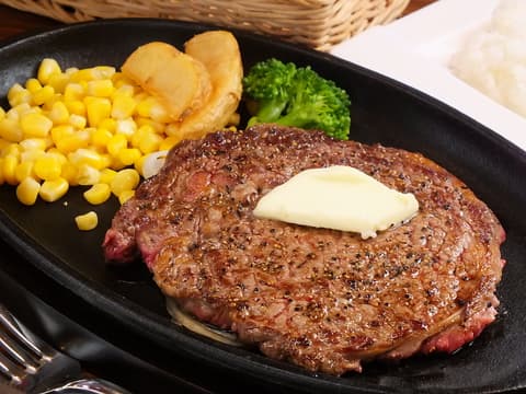 ステーキダイナーブル