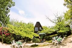 シェ・ヤマライ 2