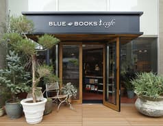 ブルーブックスカフェ BLUE BOOKS Cafe 静岡店 2