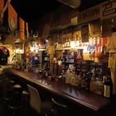 国分町 屋根裏 3