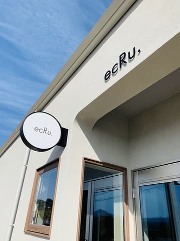 ecRu cafe エクリュカフェ