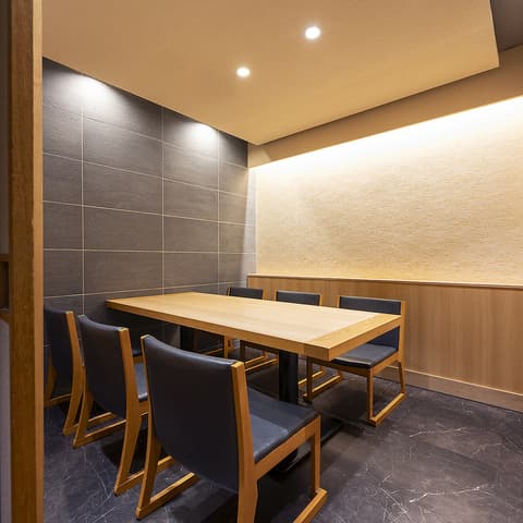 いぶり別邸 神田店