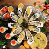 牡蠣とワイン　オイスターバーRosso 3