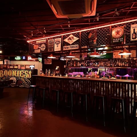 Amusement BAR Boonies アミューズメントバーブーニーズ