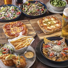 BLARNEY IRISH PUB & CAFE ブラーニーアイリッシュパブアンドカフェ 2