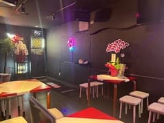 DiningBarEmy ダイニングバーエミー 2