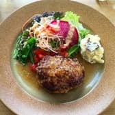 究極のハンバーグと窯焼きピザ trinity&夙川桜庵 3