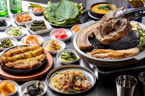 モクサルコプチャン 薬院店