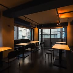 ITEROLINQ deli and cafebar 2