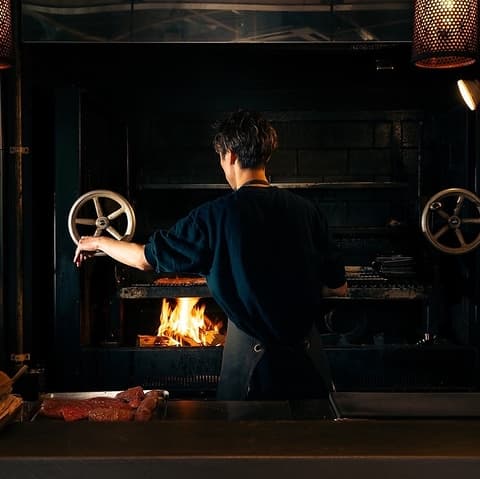 Nine Doors ナインドアーズ 博多