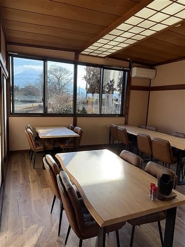 かにと和牛 富士山亭