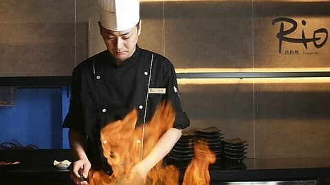 神戸牛 鉄板焼 リオ 大阪御堂筋店