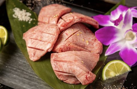 個室焼肉なかまや