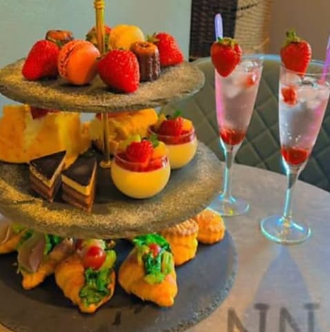 名前のないカフェナナシー