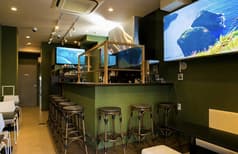 カフェ & バー Island Japan 2