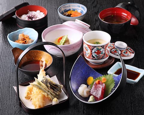 やまびこ 湯の里おかだ店