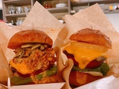 CAFE&DINER CUE! カフェアンドダイナーキュー 2