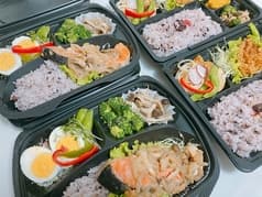 Naturelle ナチュレル 村の小さなお弁当屋さん 2