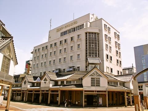 旬魚料理と地酒の店 大黒屋