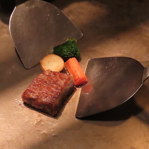 【すすきのランチ×昼飲み×ココノススキノ】和食と鉄板焼 まあるcasual