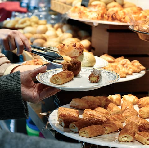 Head Quarters Cafe ヘッドクォーターズカフェ 成城店