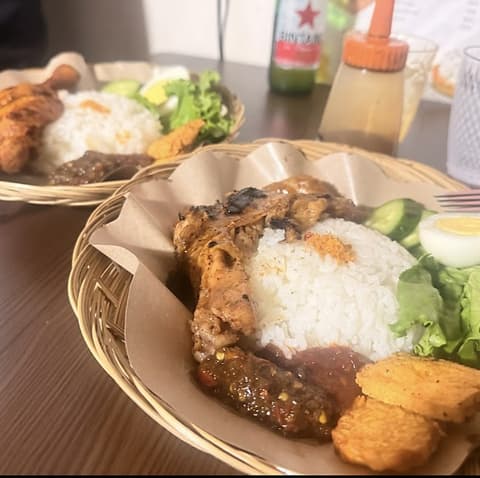 DAPOER ASIA ダポーレ アジア