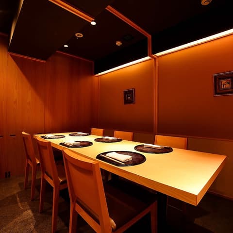 炭火焼肉 有田牛 本店