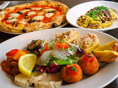 ピッツェリア アウストロ