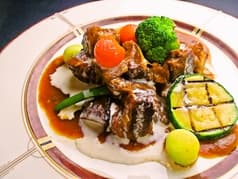 福井町 アルベール 2